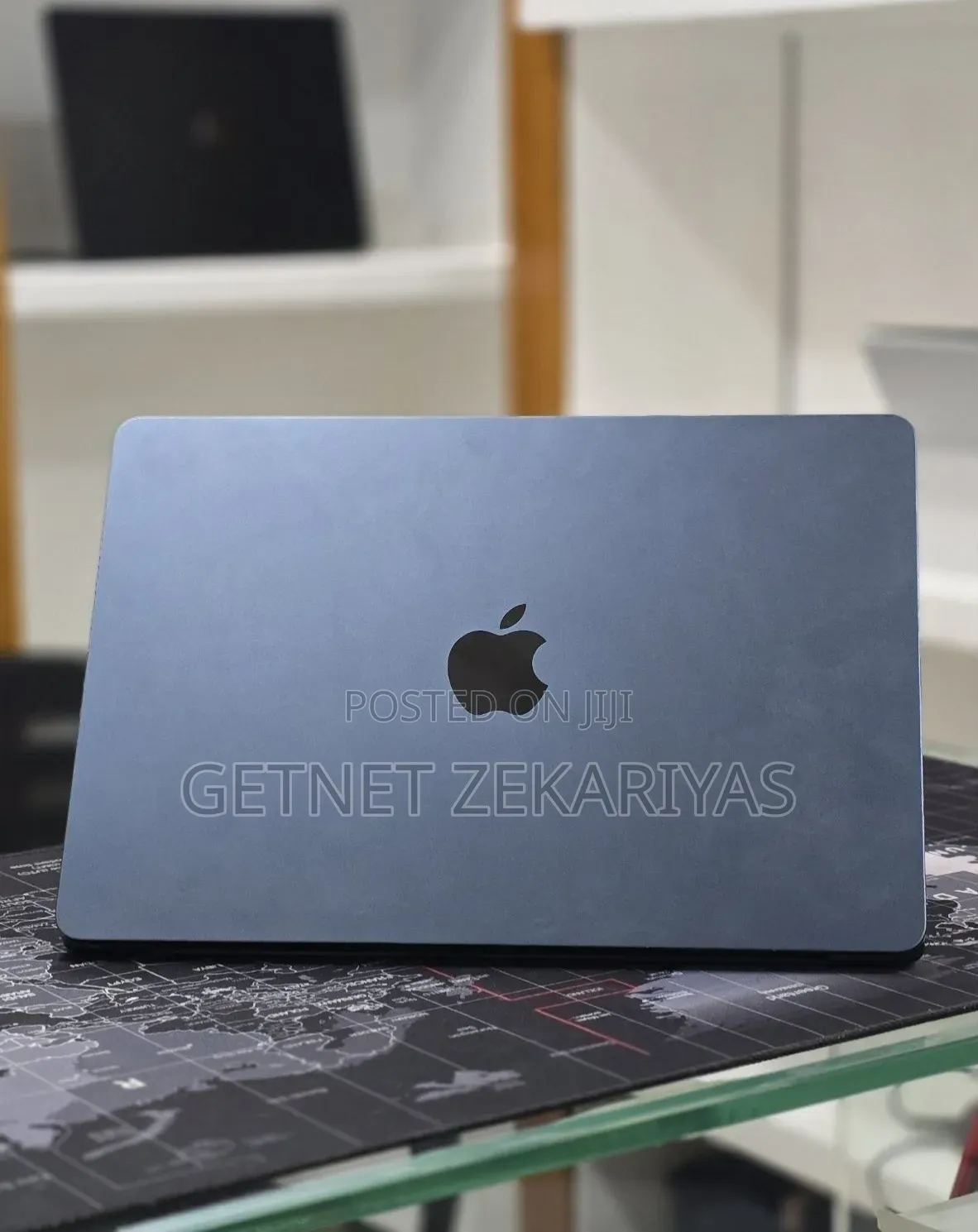 New Laptop Apple MacBook Air 2022 M2 8GB Apple M2 SSD 256GB