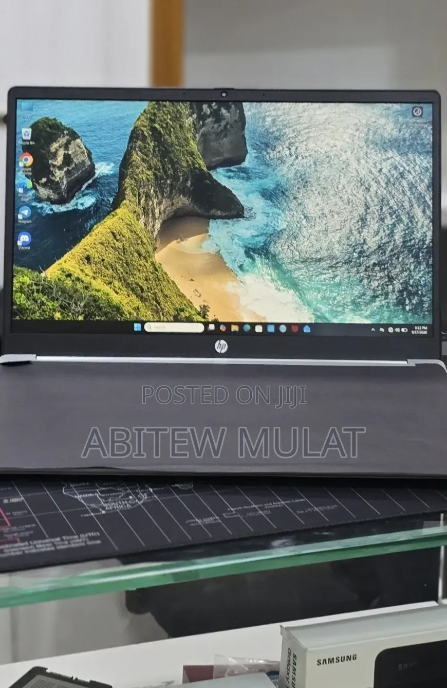 New Laptop HP Stream Notebook 8GB AMD Ryzen 5 SSD 512GB