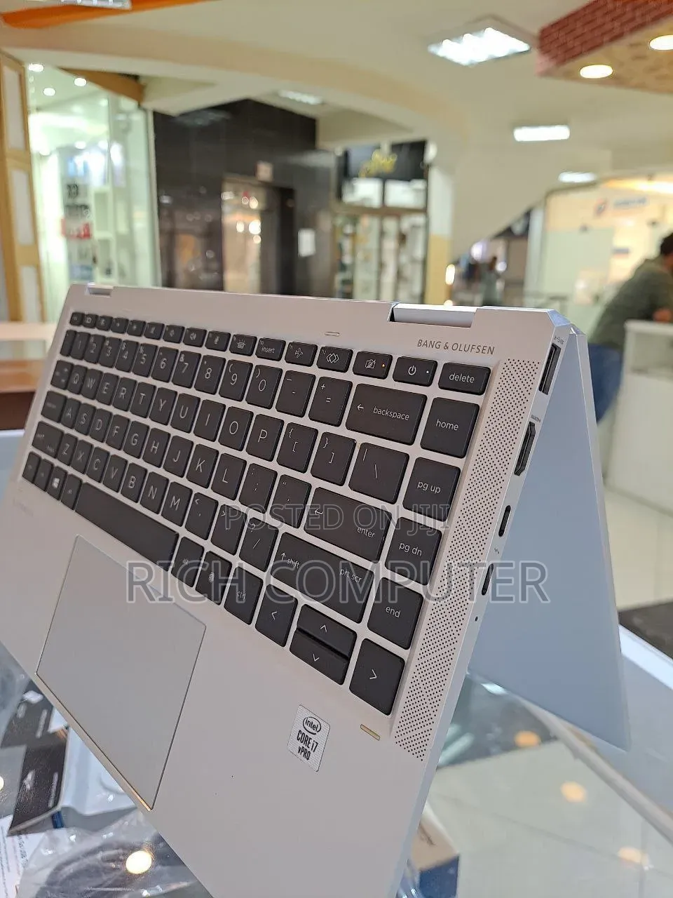 New Laptop HP EliteBook x360 1040 G7 16GB Intel Core i7 SSD 512GB