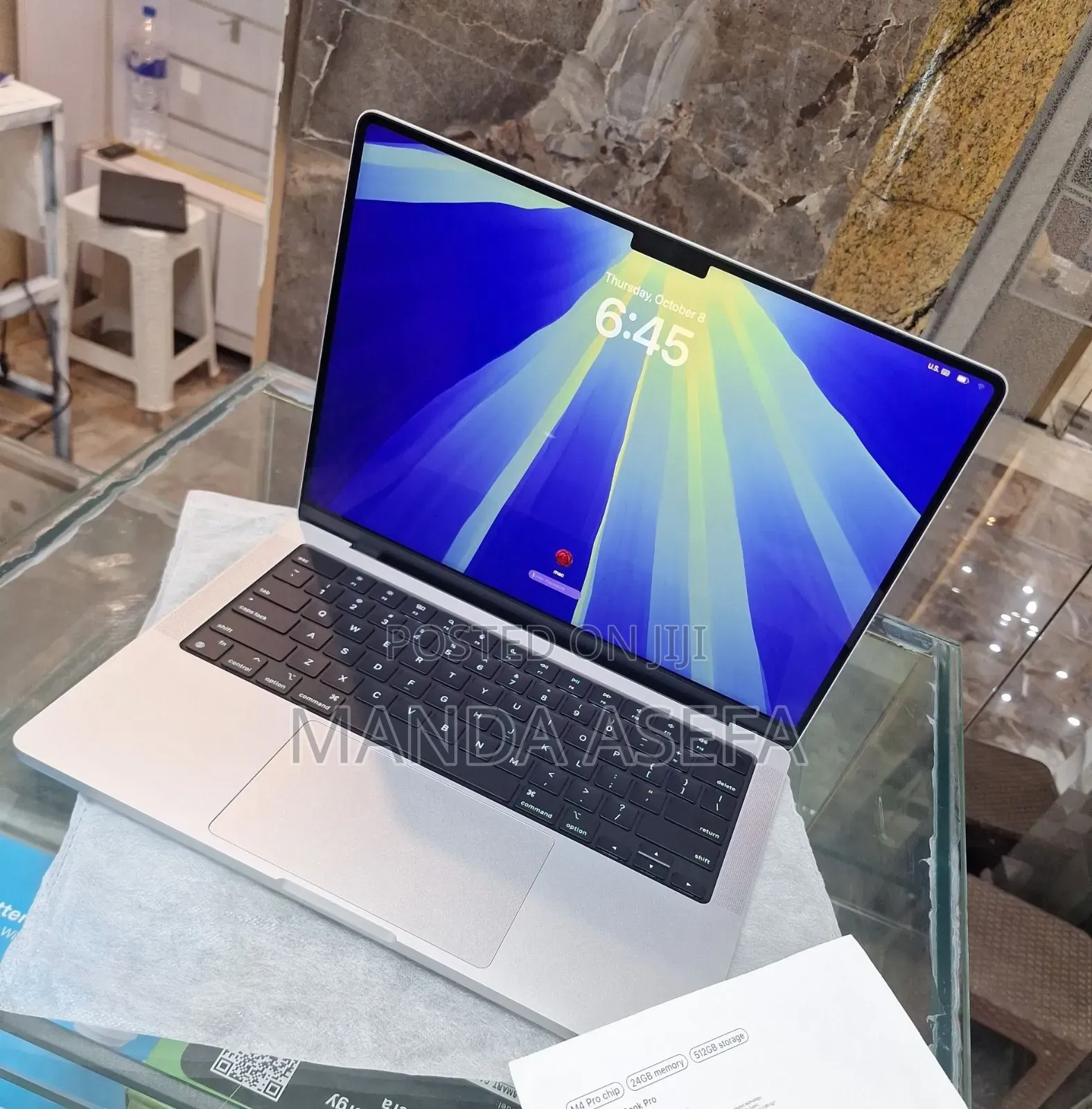 New Laptop Apple MacBook Pro 2024 M4 24GB Apple M4 Pro SSD 512GB