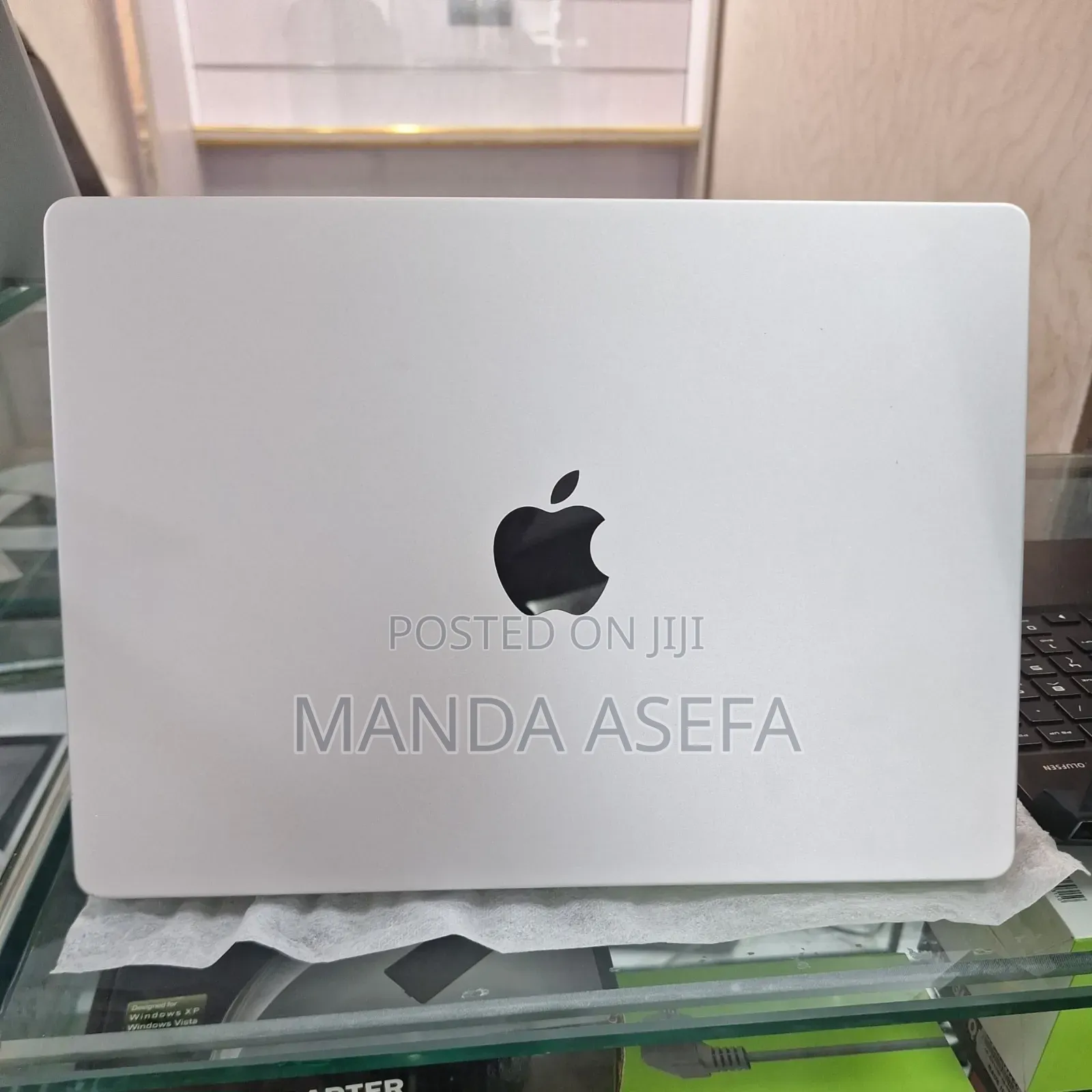 New Laptop Apple MacBook Pro 2024 M4 24GB Apple M4 Pro SSD 512GB