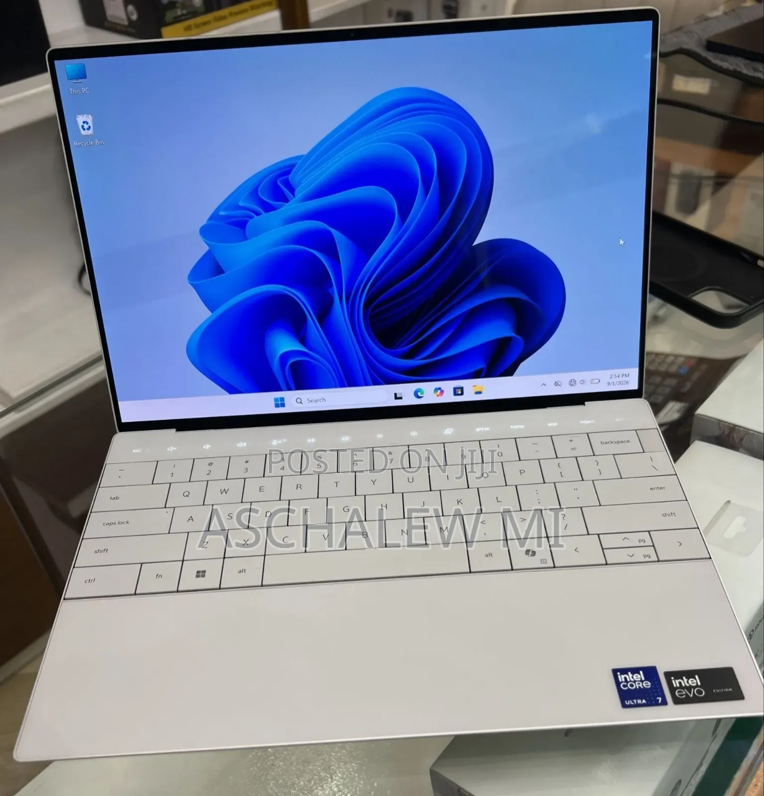 New Laptop Dell XPS 13 32GB Intel Core Ultra 7 SSD 1T