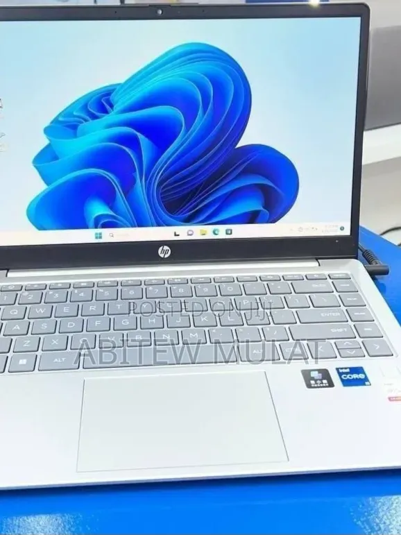 New Laptop HP Stream Notebook 16GB Intel Core i5 SSD 1T