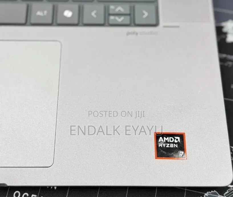 New Laptop HP Envy x360 16GB AMD Ryzen 7 SSD 512GB