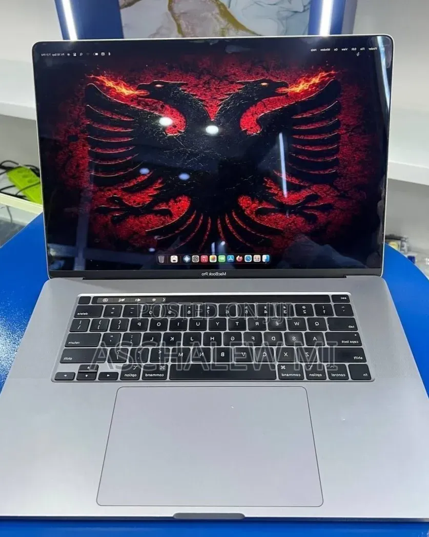 New Laptop Apple MacBook Pro 2019 32GB Intel Core i9 SSD 1T