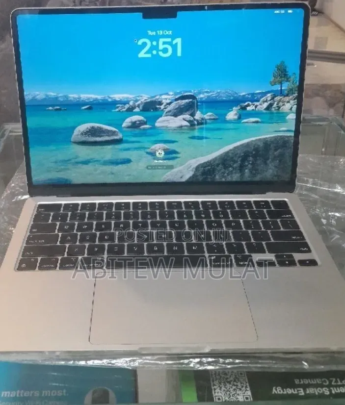 New Laptop Apple MacBook Air 2022 M2 16GB Apple M2 SSD 1T