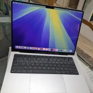 New Laptop Apple MacBook Pro 2024 M4 24GB Apple M4 Pro SSD 512GB