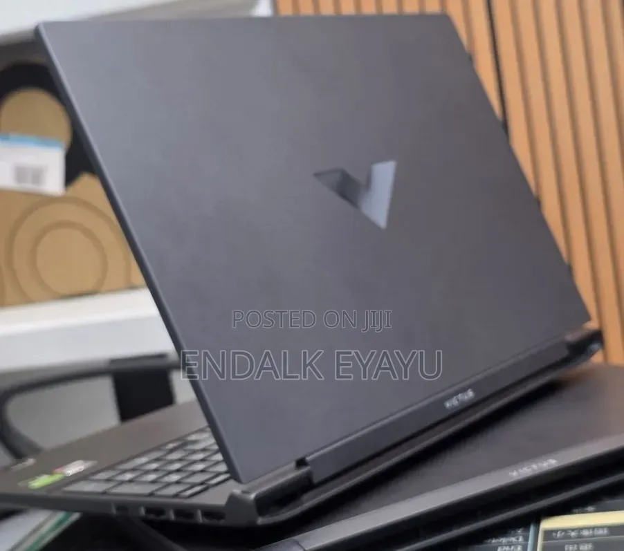 New Laptop HP Victus 16 16GB AMD Ryzen 7 SSD 512GB