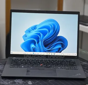 New Laptop Lenovo ThinkPad T14s G4 16GB Intel Core i7 SSD 512GB