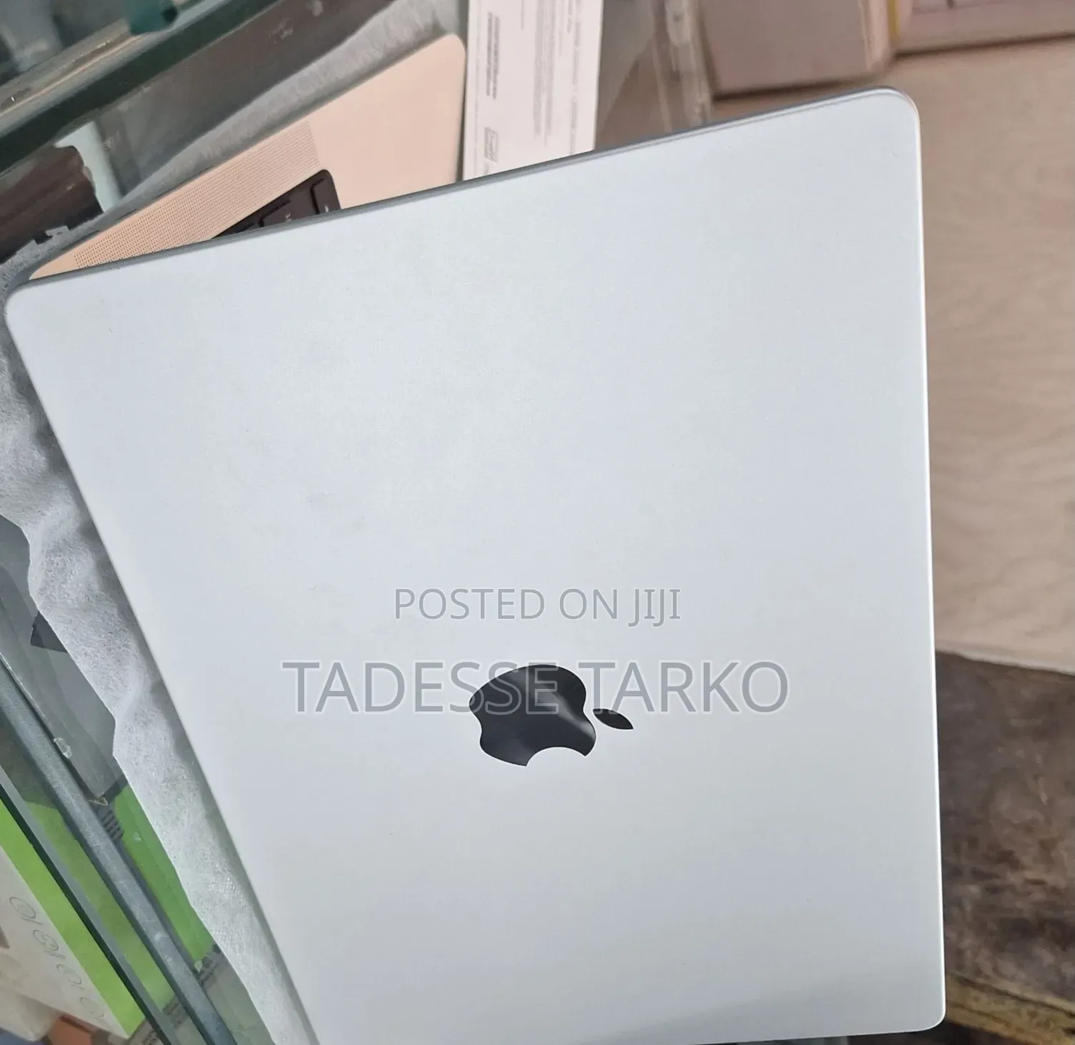 New Laptop Apple MacBook Pro 2024 M4 24GB Apple M4 Pro SSD 512GB