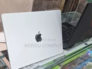 New Laptop Apple MacBook Pro 2024 M4 24GB Apple M4 Pro SSD 512GB