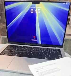 New Laptop Apple MacBook Pro 2024 M4 24GB Apple M4 Pro SSD 512GB