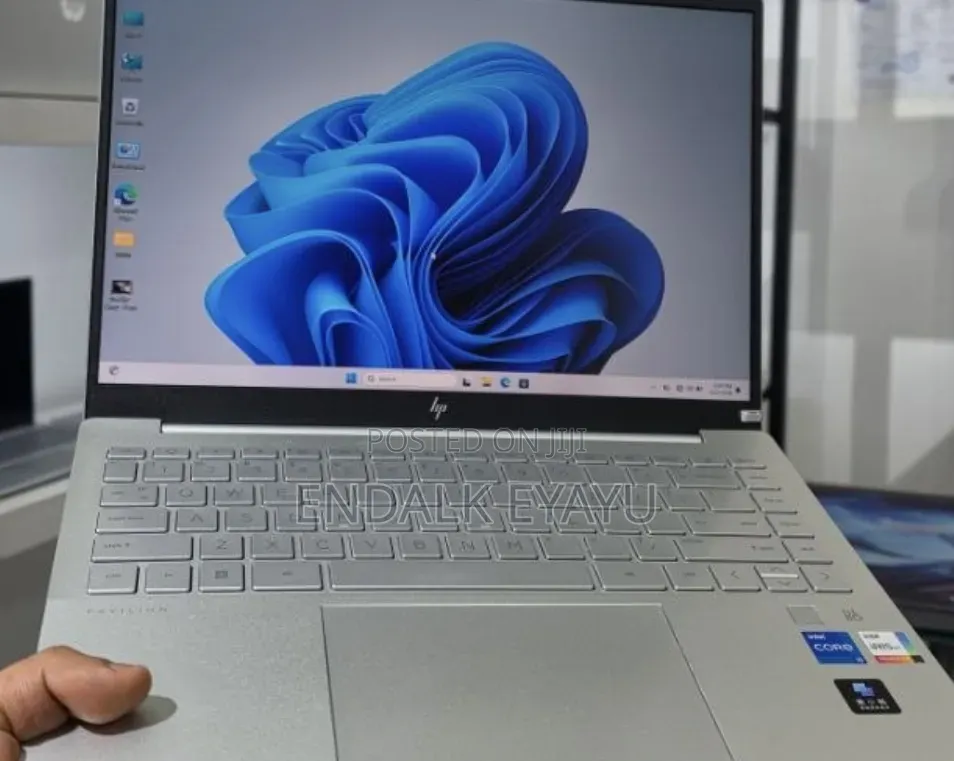 New Laptop HP Pavilion 14 16GB Intel Core i5 SSD 1T