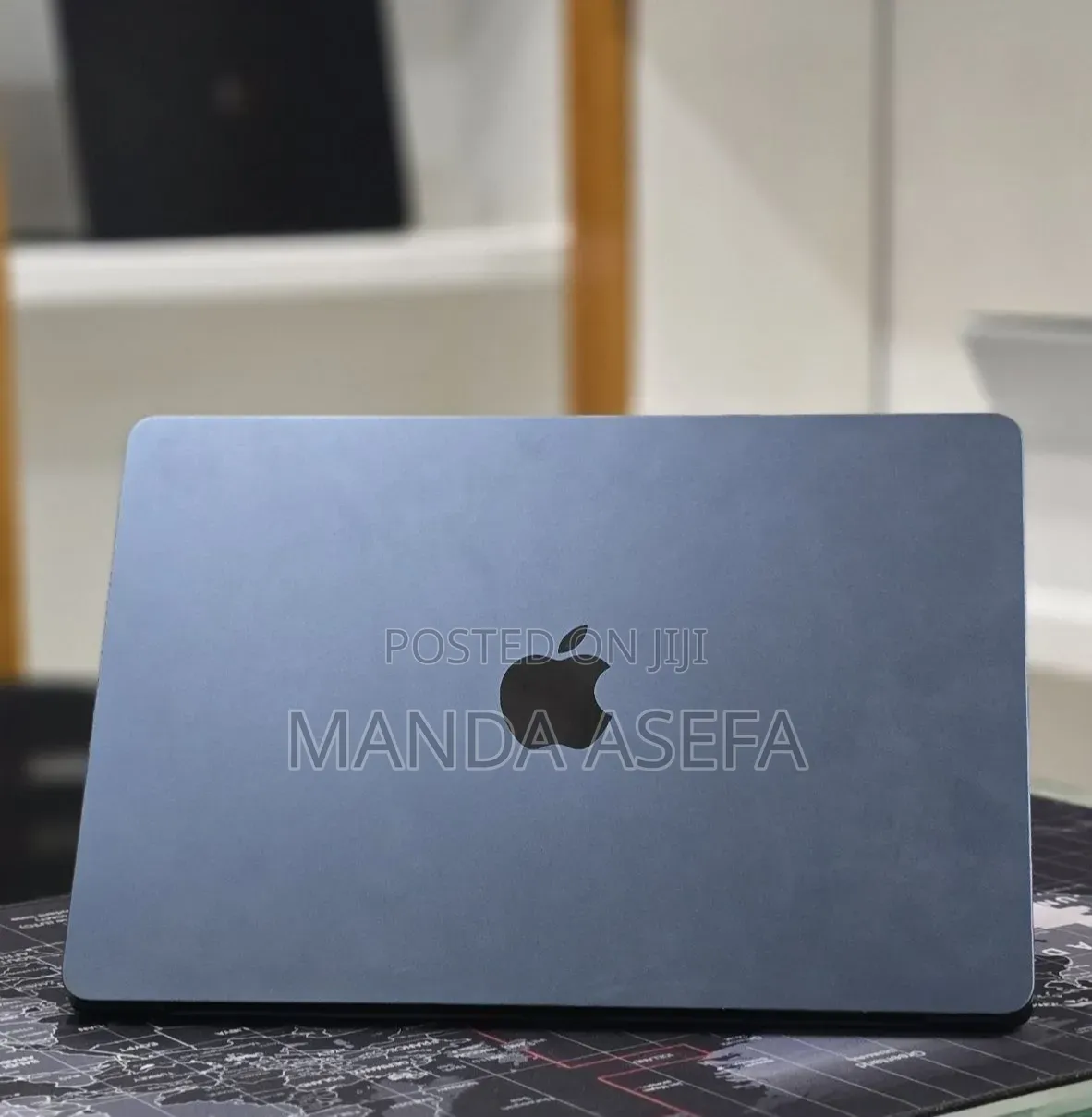 New Laptop Apple MacBook Air 2023 M2 8GB Apple M2 SSD 256GB