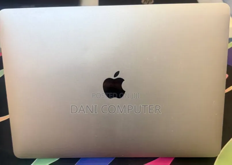 New Laptop Apple MacBook Air 2020 M1 8GB Apple M1 SSD 256GB
