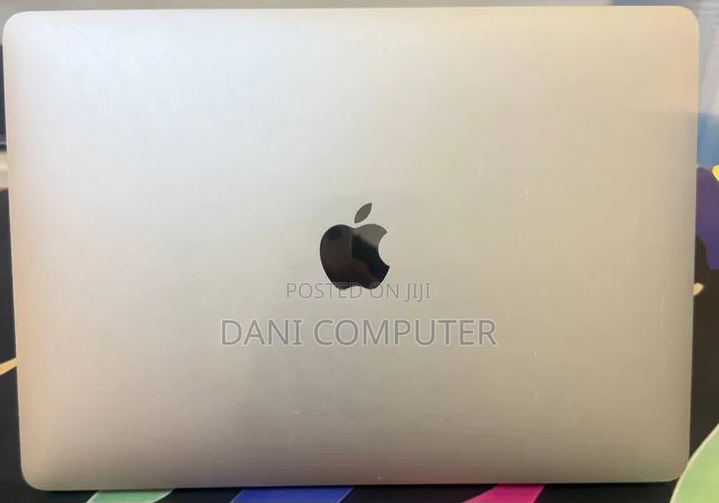 New Laptop Apple MacBook Air 2020 M1 8GB Apple M1 SSD 256GB