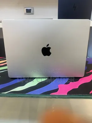 New Laptop Apple MacBook Pro 2021 M1 16GB Apple M1 SSD 512GB