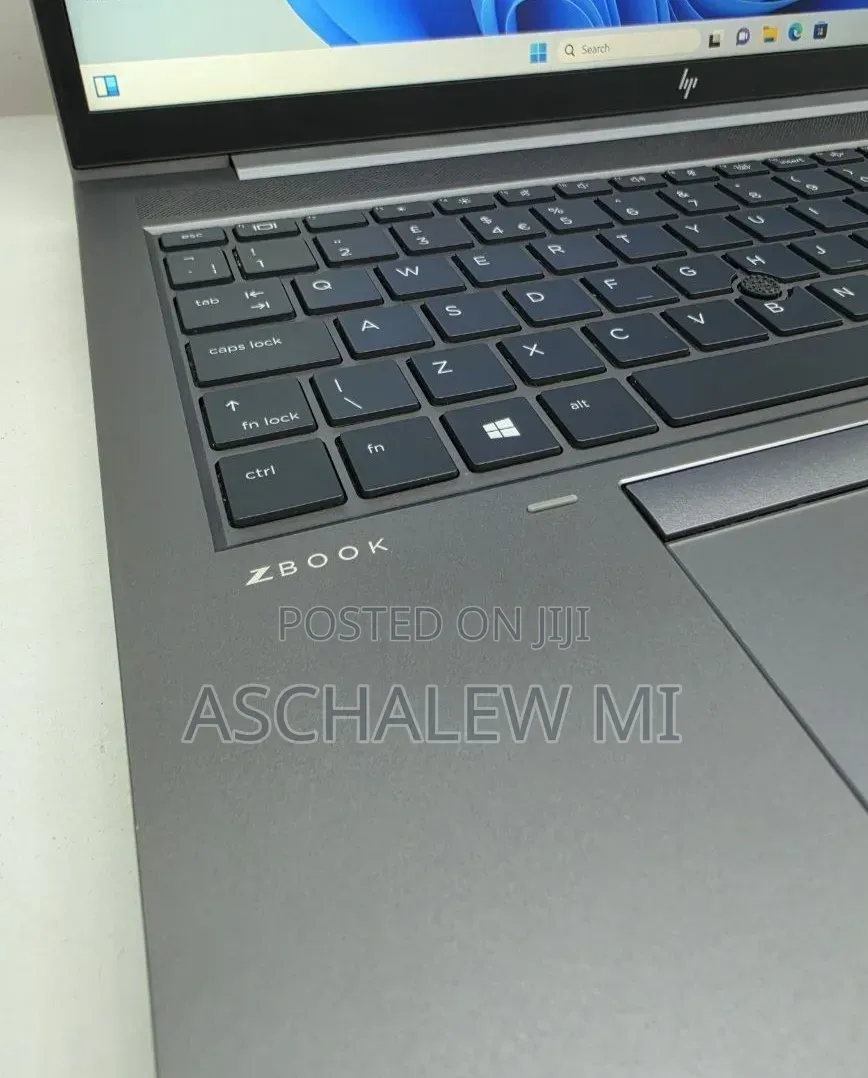 New Laptop HP ZBook 15 16GB Intel Core i7 SSD 512GB
