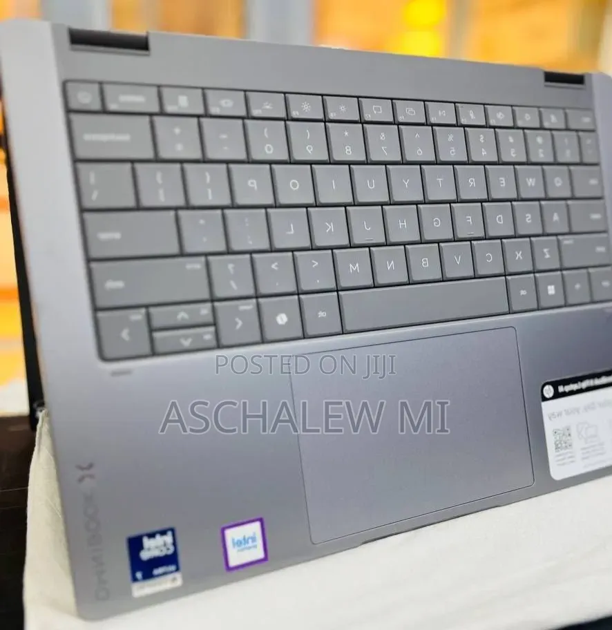 New Laptop HP OmniBook 5 14" 16GB Intel Core Ultra 7 SSD 1T