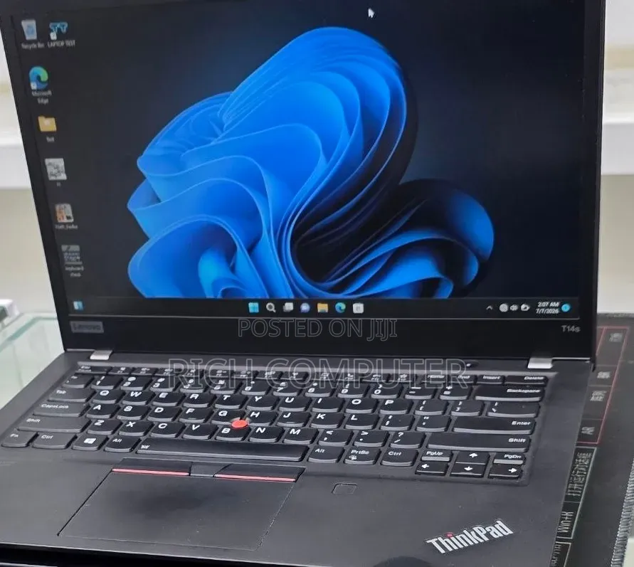 New Laptop Lenovo ThinkPad T14s G4 16GB AMD Ryzen 5 SSD 512GB
