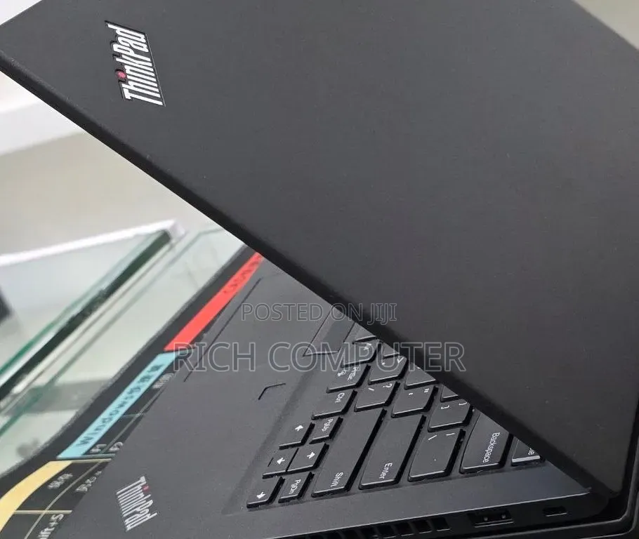 New Laptop Lenovo ThinkPad T14s G4 16GB AMD Ryzen 5 SSD 512GB