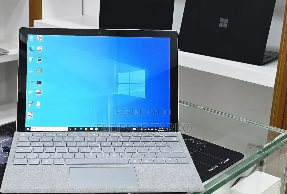 New Laptop Microsoft Surface Pro 6 8GB Intel Core i5 SSD 256GB