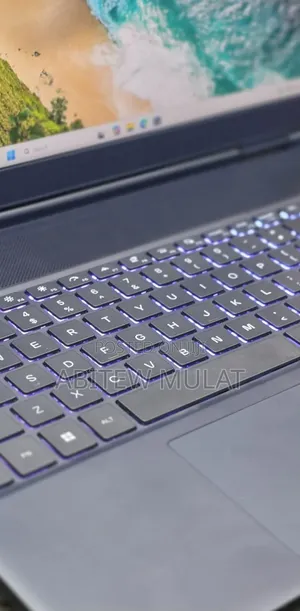 New Laptop Alienware X16 r1 16GB Intel Core Ultra 7 SSD 1T
