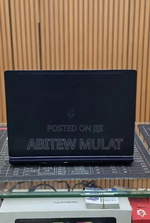 New Laptop Alienware X16 r1 16GB Intel Core Ultra 7 SSD 1T