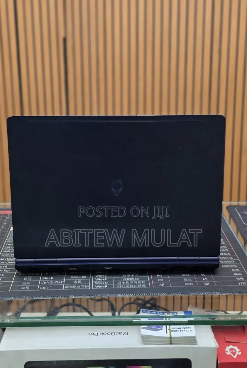 New Laptop Alienware X16 r1 16GB Intel Core Ultra 7 SSD 1T
