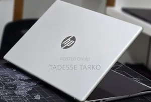 New Laptop HP 8GB SSD 512GB