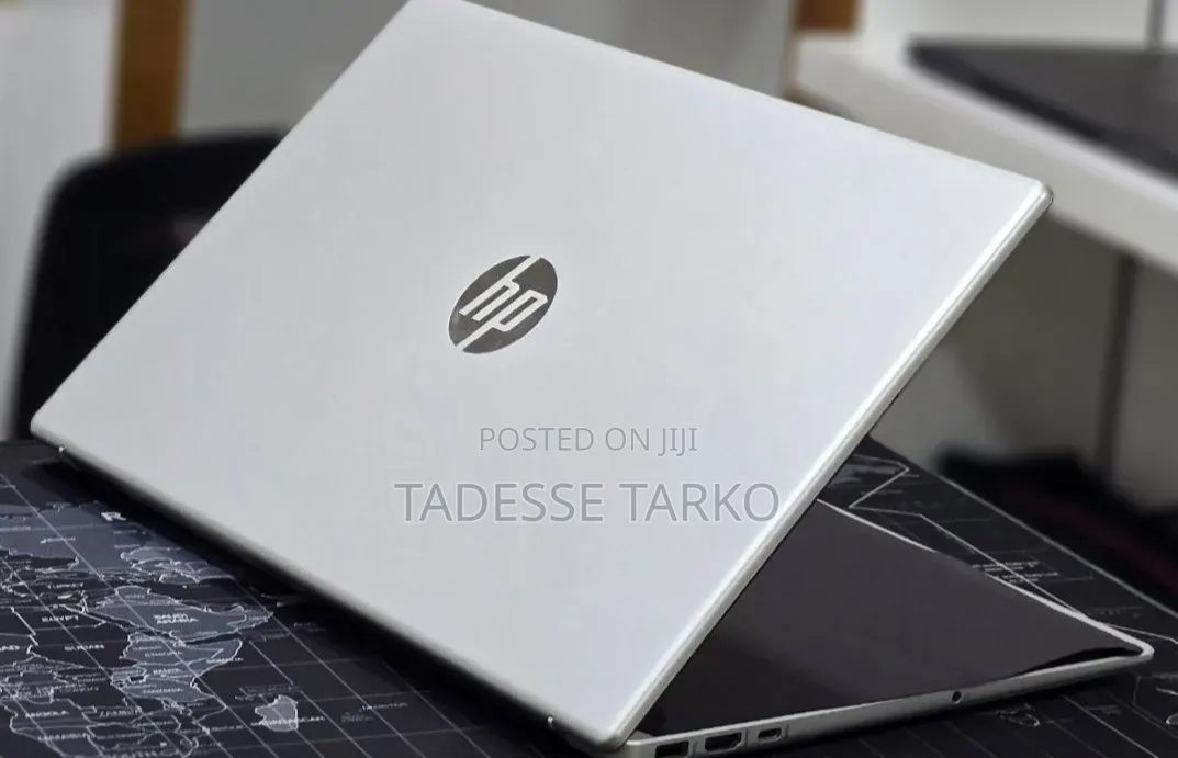 New Laptop HP 8GB SSD 512GB