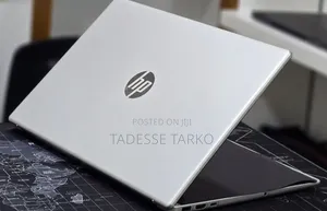 New Laptop HP 8GB SSD 512GB