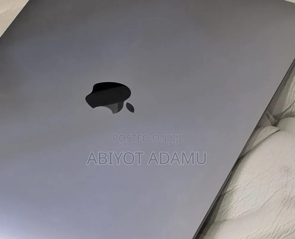 New Laptop Apple MacBook Pro 2021 M1 16GB Apple M1 SSD 512GB