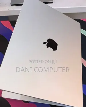 New Laptop Apple MacBook Pro 2021 M1 16GB Apple M1 Pro SSD 512GB
