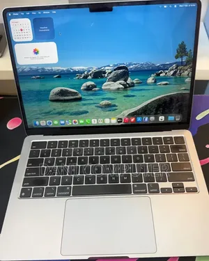 New Laptop Apple MacBook Air 2022 M2 16GB Apple M2 SSD 512GB