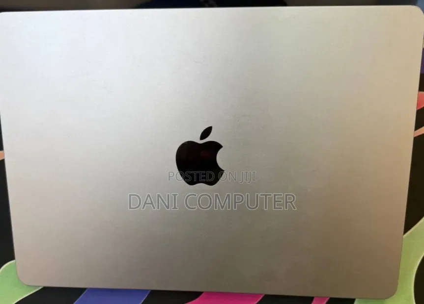 New Laptop Apple MacBook Air 2022 M2 16GB Apple M2 SSD 512GB