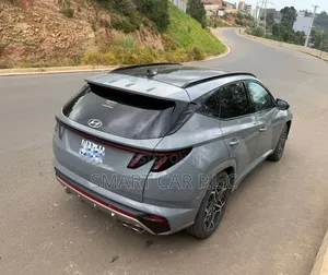 Hyundai Tucson 2022 Gray