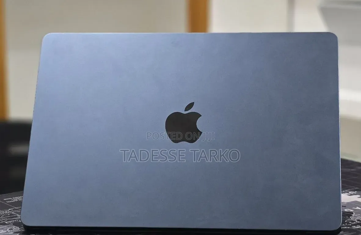 New Laptop 8GB SSD 256GB
