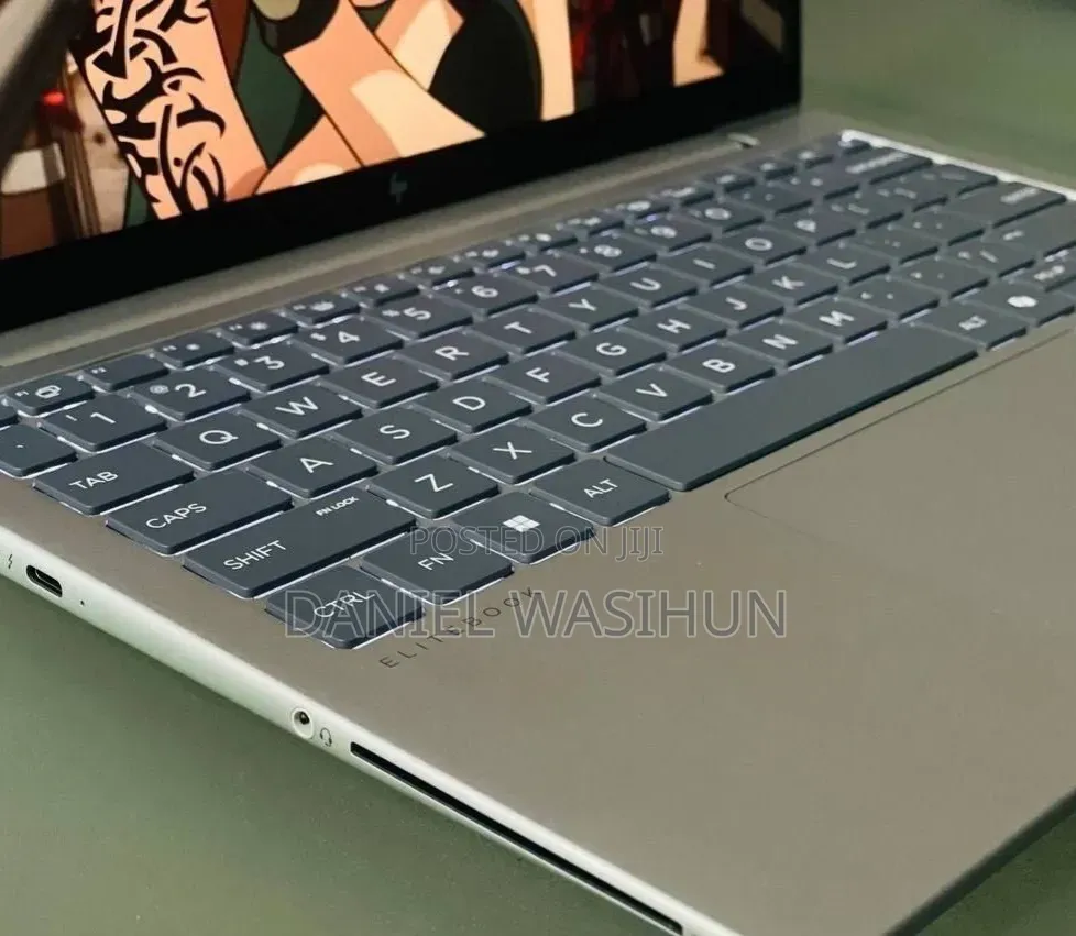 New Laptop HP 16GB Intel Core Ultra 7 SSD 512GB