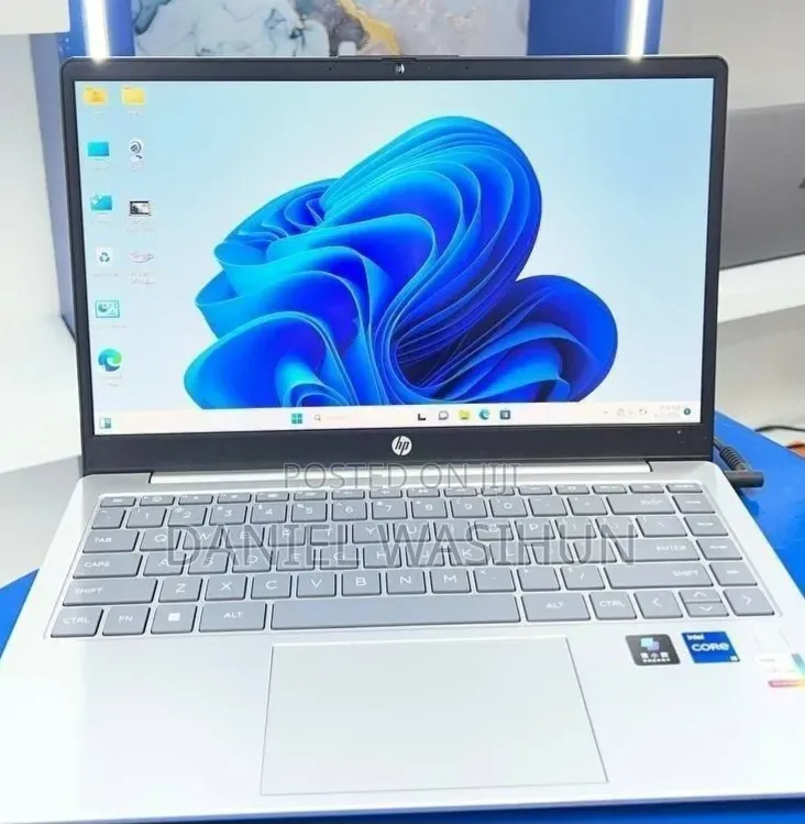 New Laptop HP Stream Notebook 16GB Intel Core i5 SSD 1T