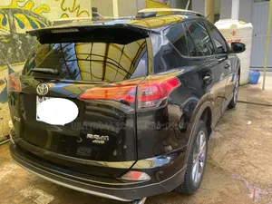 Toyota RAV4 2018 Gray