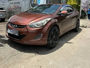 Hyundai Elantra 2014 Burgundy