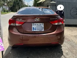 Hyundai Elantra 2014 Burgundy