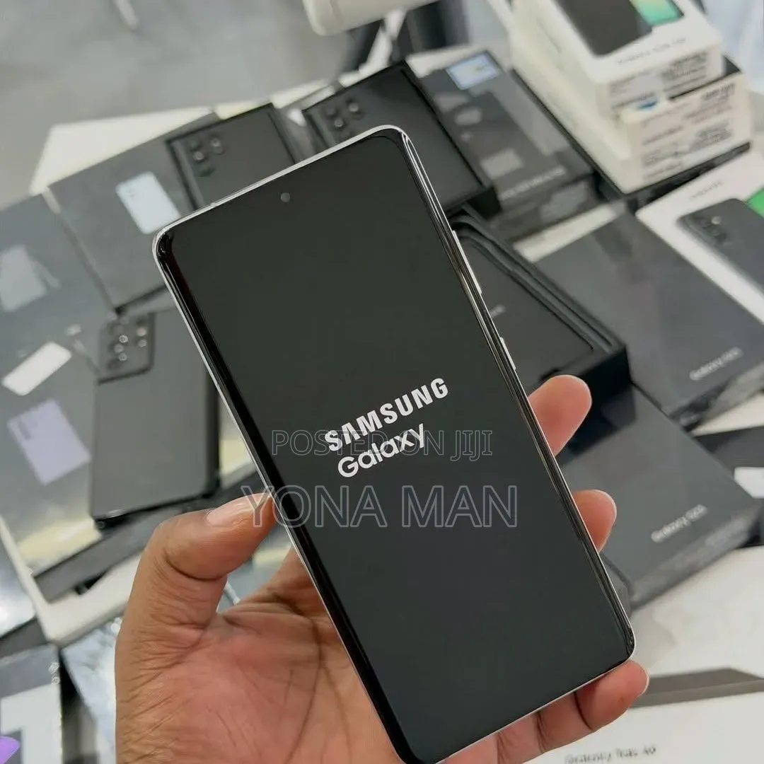 New Samsung Galaxy S21 Ultra 5G 128 GB Black