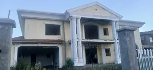 6bdrm House in Ccd Realstate Inside, Oromia-Finfinne for sale