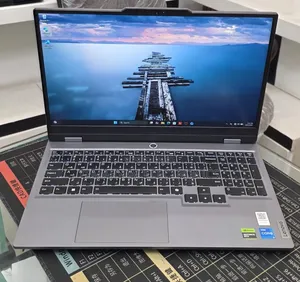 New Laptop Lenovo LOQ 15AHP10 8GB Intel Core i5 SSD 512GB
