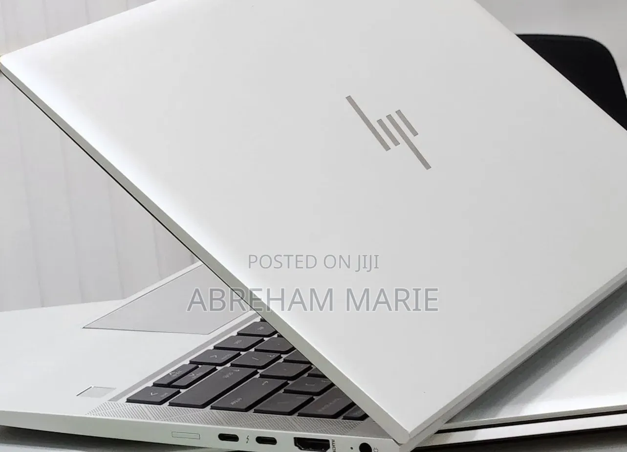New Laptop HP EliteBook 840 G8 16GB Intel Core i5 SSD 512GB