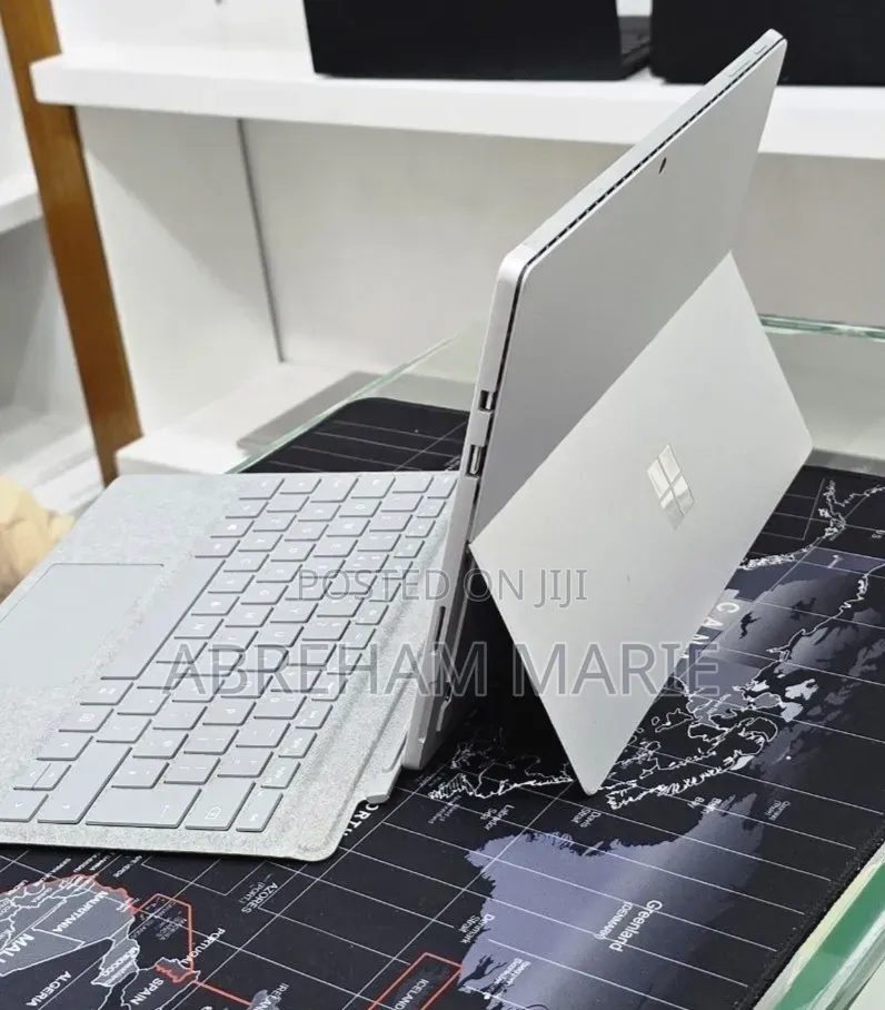 New Laptop Microsoft Surface Pro 6 8GB Intel Core i5 SSD 256GB