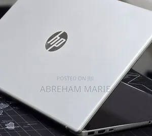 New Laptop HP Stream Notebook 8GB AMD Ryzen 5 SSD 512GB