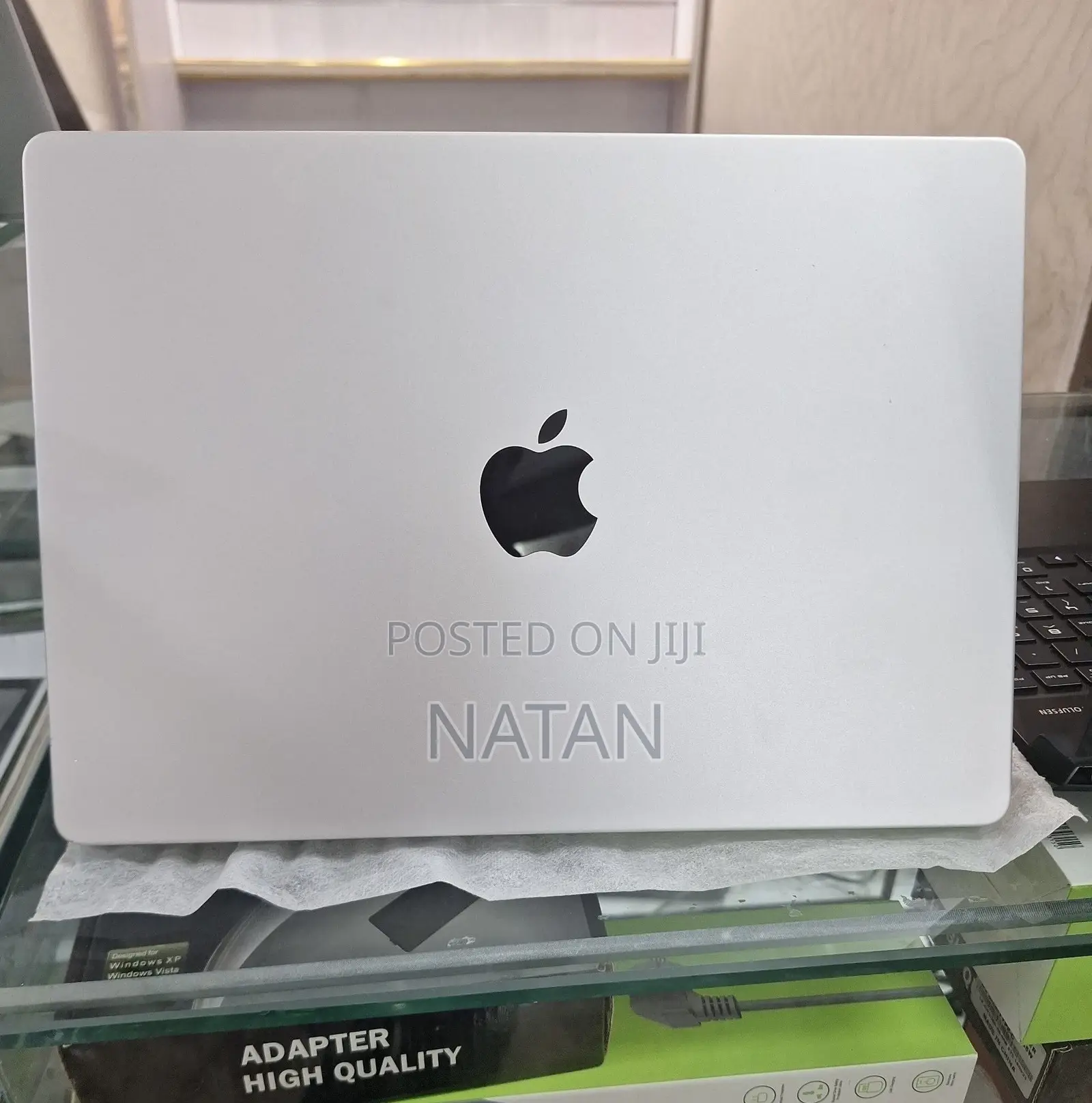 New Laptop Apple MacBook Pro 2024 M4 24GB Apple M4 Pro SSD 512GB